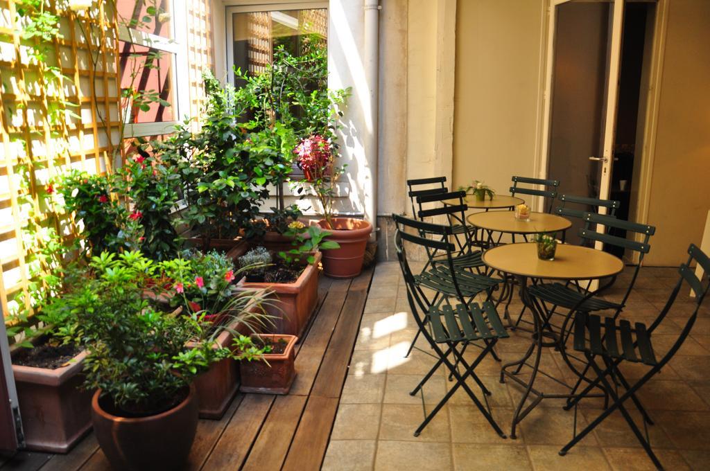 Hôtel de Sèvres Paris Exterior foto